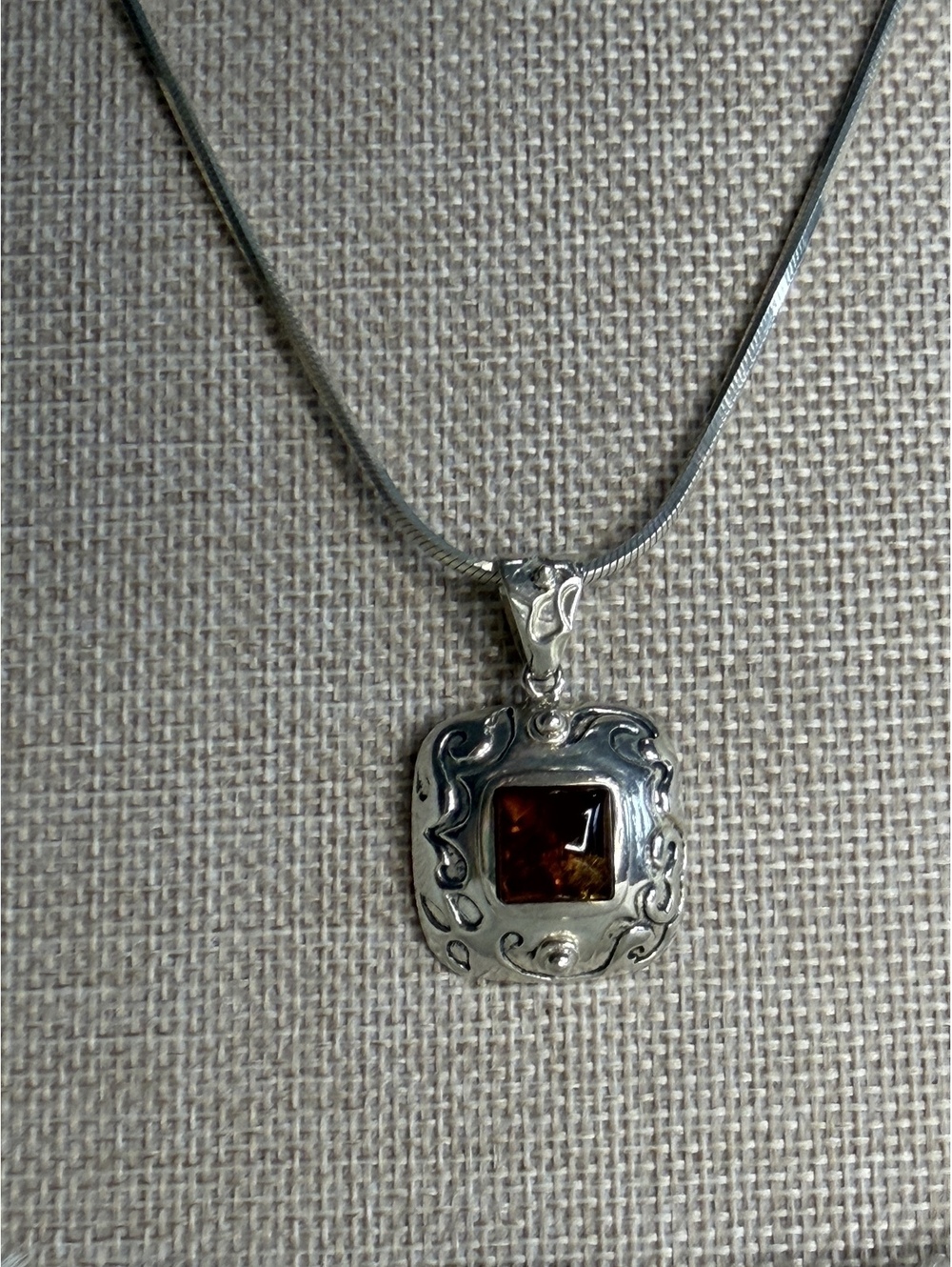 Retired Silpada S0908 Sterling Silver 925 Cognac Amber Scroll Etched Pendant